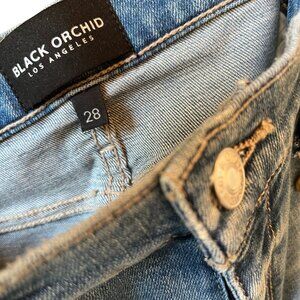 NWT Black Orchid Jeans Miranda 28 (fits like a 26)